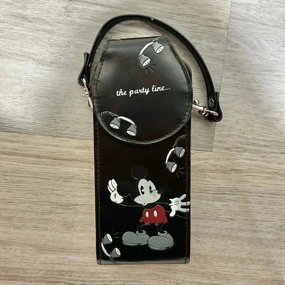 Vintage Mickey Mouse Disney Parks Store Leather Cell Phone Pouch Case Holder - Picture 1 of 11